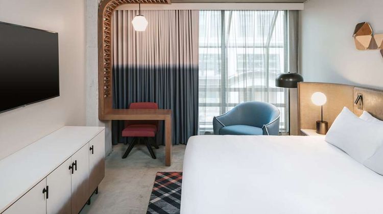 Hyatt Centric Downtown Portland Room