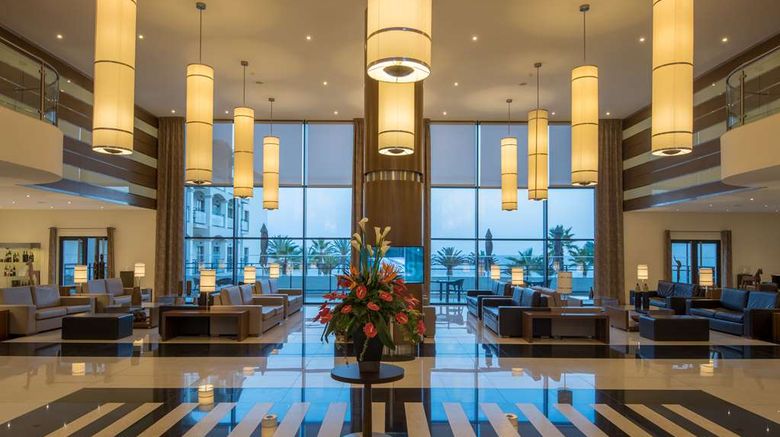 <b>Vila Gale Santa Cruz Lobby</b>. Images powered by <a href="https://iceportal.shijigroup.com/" title="IcePortal" target="_blank">IcePortal</a>.