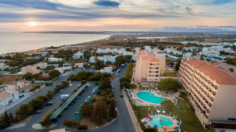 <b>Vila Gale Atlantico Exterior</b>. Images powered by <a href="https://iceportal.shijigroup.com/" title="IcePortal" target="_blank">IcePortal</a>.