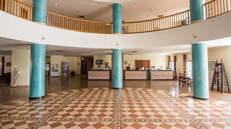 <b>Vila Gale Tavira Lobby</b>. Images powered by <a href="https://iceportal.shijigroup.com/" title="IcePortal" target="_blank">IcePortal</a>.