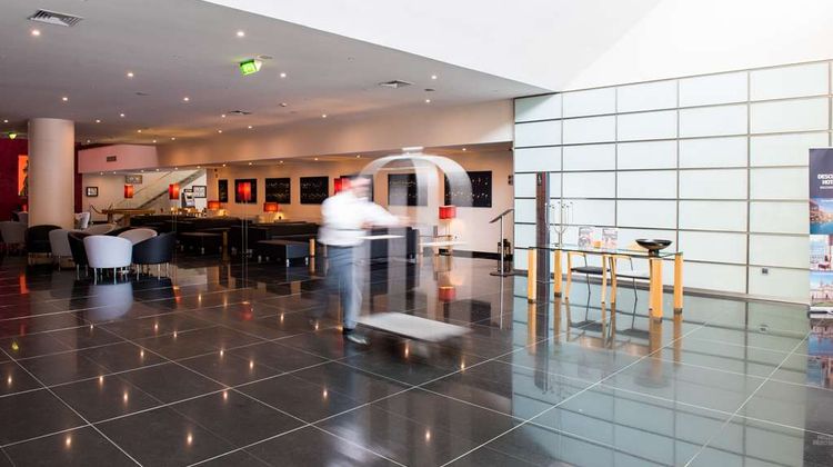 Vila Gale Opera Lobby