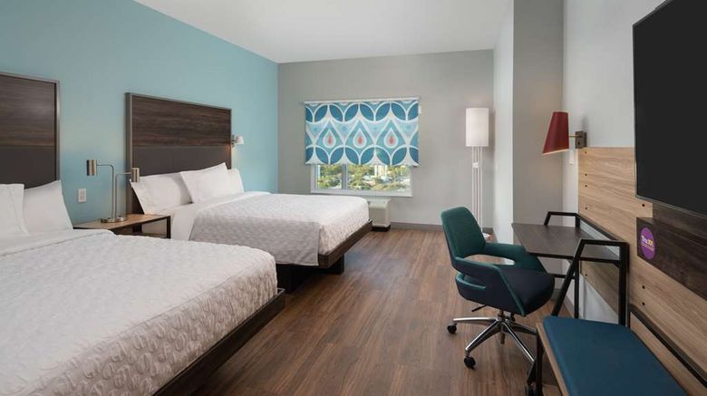 <b>Tru by Hilton Downtown-Flagler Village Room</b>. Images powered by <a href="https://iceportal.shijigroup.com/" title="IcePortal" target="_blank">IcePortal</a>.