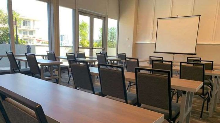 Tru by Hilton Downtown-Flagler Village Meeting