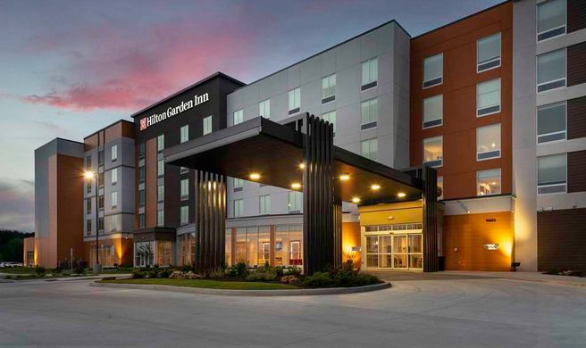 Hilton Garden Inn Fort Wayne North Exterior