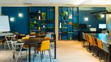 Hampton by Hilton London Park Royal Meeting