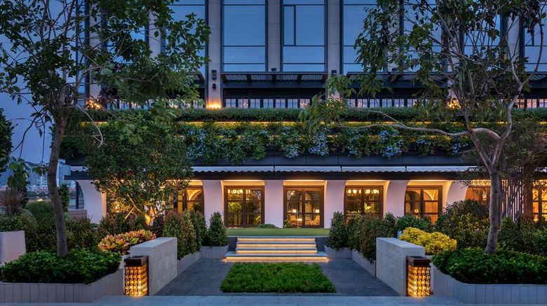 <b>Waldorf Astoria Xiamen Exterior</b>. Images powered by <a href="https://iceportal.shijigroup.com/" title="IcePortal" target="_blank">IcePortal</a>.