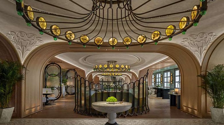 <b>Waldorf Astoria Xiamen Restaurant</b>. Images powered by <a href="https://iceportal.shijigroup.com/" title="IcePortal" target="_blank">IcePortal</a>.