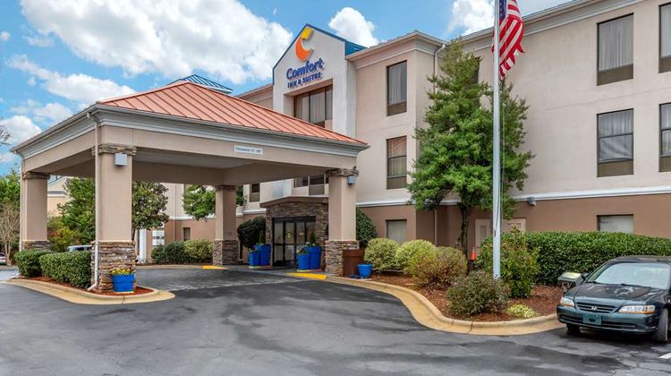 Comfort Inn & Suites Asheboro Exterior