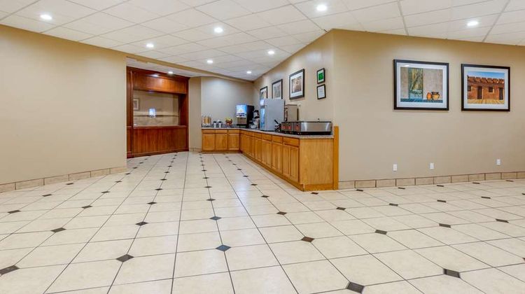 Clarion Inn and Suites Restaurant