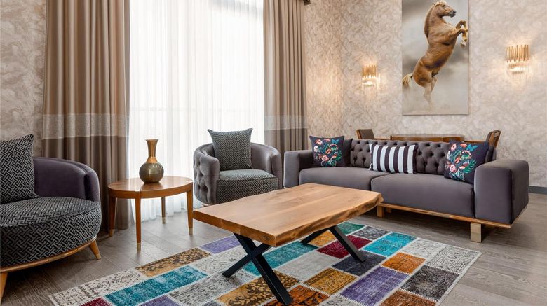<b>Tryp by Wyndham Istanbul Topkapi Suite</b>. Images powered by <a href="https://iceportal.shijigroup.com/" title="IcePortal" target="_blank">IcePortal</a>.