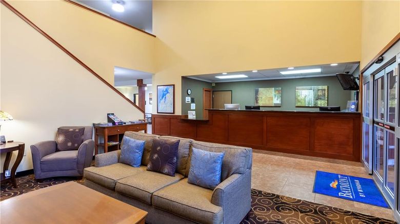 <b>Baymont by Wyndham Beulah Lobby</b>. Images powered by <a href="https://iceportal.shijigroup.com/" title="IcePortal" target="_blank">IcePortal</a>.