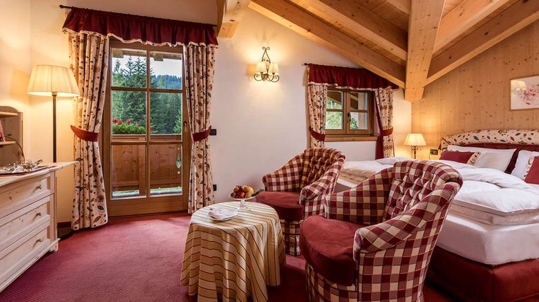 <b>Chalet del Sogno Suite</b>. Images powered by <a href="https://iceportal.shijigroup.com/" title="IcePortal" target="_blank">IcePortal</a>.