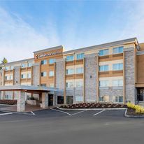 Comfort Inn & Suites Washington Square