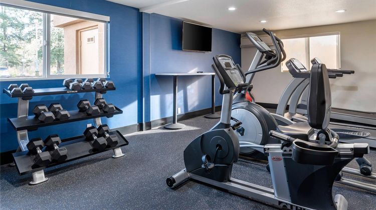 Comfort Inn & Suites Washington Square Health