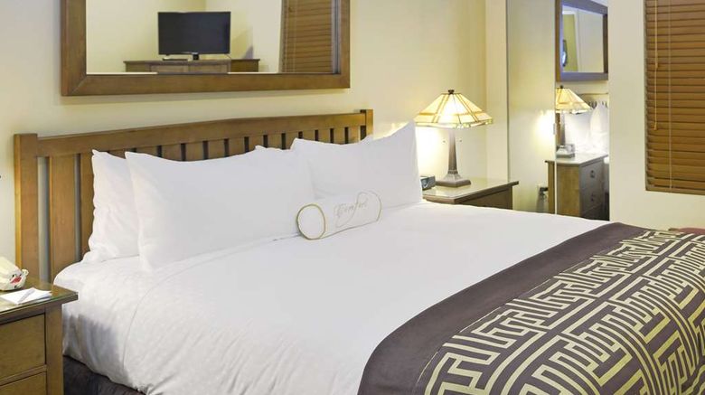 <b>Hilton Vacation Club Cancun Las Vegas Room</b>. Images powered by <a href="https://iceportal.shijigroup.com/" title="IcePortal" target="_blank">IcePortal</a>.