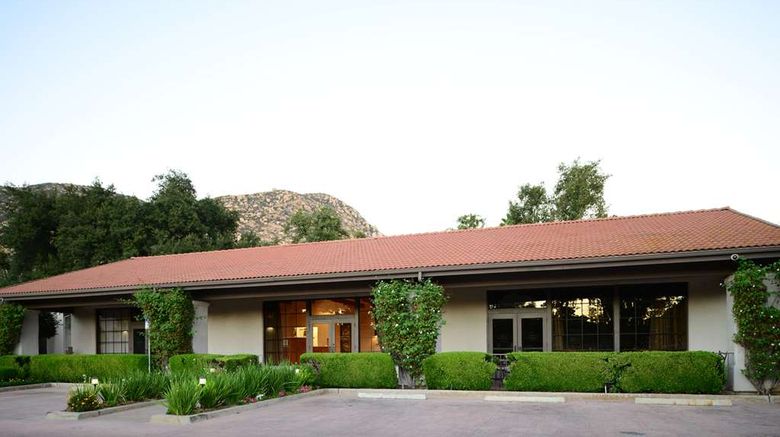 <b>Riviera Oaks Resort & Racquet Club Exterior</b>. Images powered by <a href="https://iceportal.shijigroup.com/" title="IcePortal" target="_blank">IcePortal</a>.