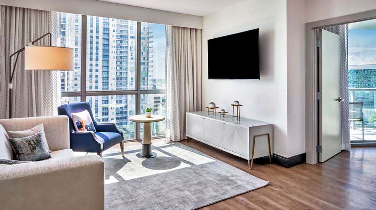 Hyatt Centric Las Olas Fort Lauderdale Suite