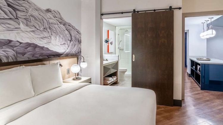 Hyatt Centric Las Olas Fort Lauderdale Suite