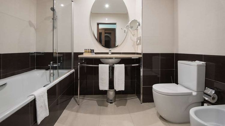 Vila Gale Coimbra Room