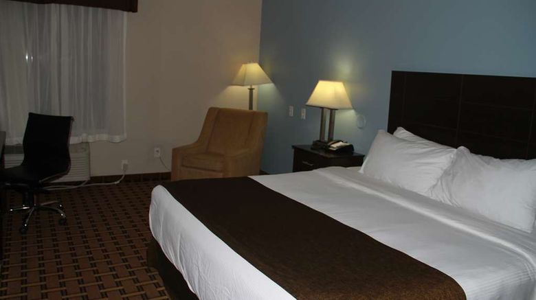 <b>SureStay Plus by Best Western Coralville Suite</b>. Images powered by <a href="https://iceportal.shijigroup.com/" title="IcePortal" target="_blank">IcePortal</a>.