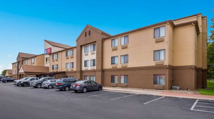 SureStay Plus by Best Western Coralville Exterior