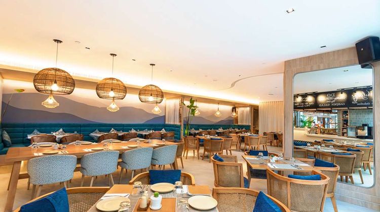 Hilton Garden Inn Phuket Bang Tao Restaurant