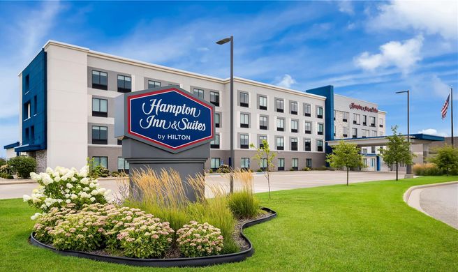 Hampton Inn & Suites Pekin Peoria Area Exterior