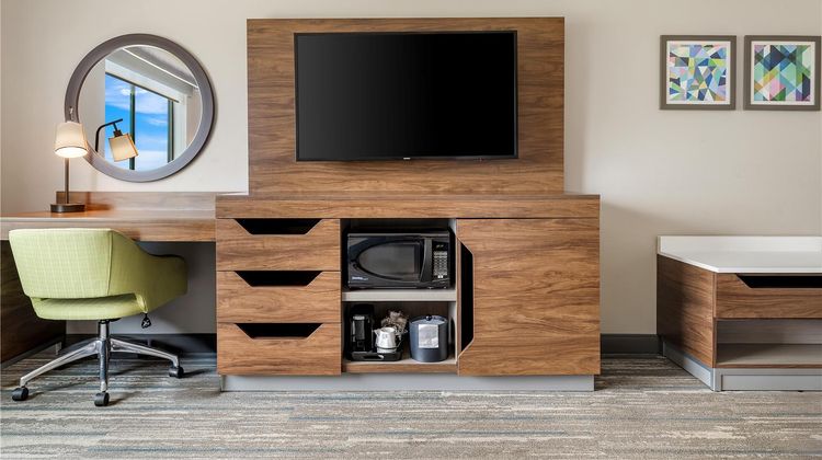 Hampton Inn & Suites Pekin Peoria Area Room