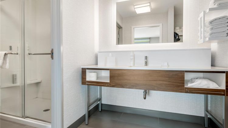 Hampton Inn & Suites Pekin Peoria Area Room