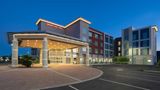 <b>Hampton Inn & Suites Gilroy Exterior</b>. Images powered by <a href="https://iceportal.shijigroup.com/" title="IcePortal" target="_blank">IcePortal</a>.