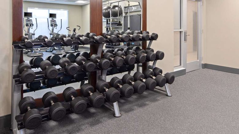 <b>Hampton Inn & Suites Gilroy Health</b>. Images powered by <a href="https://iceportal.shijigroup.com/" title="IcePortal" target="_blank">IcePortal</a>.
