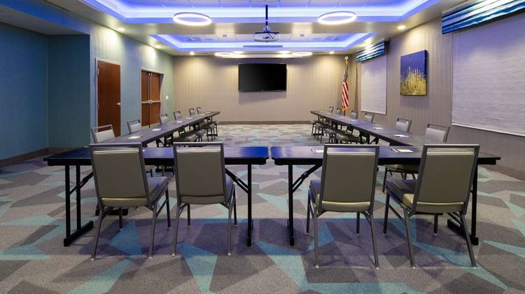 Hampton Inn & Suites Gilroy Meeting