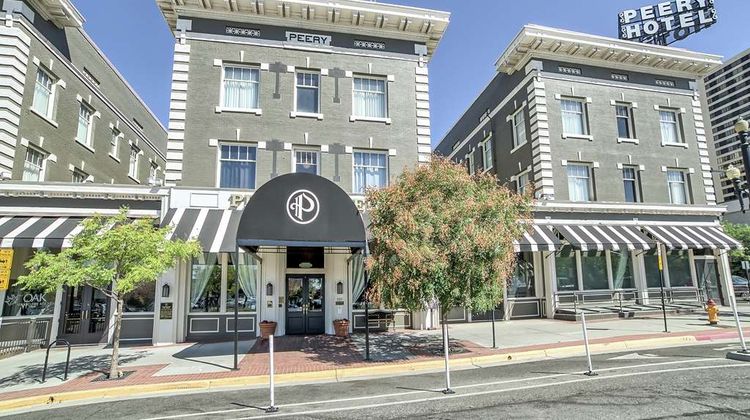 The Peery Hotel Exterior