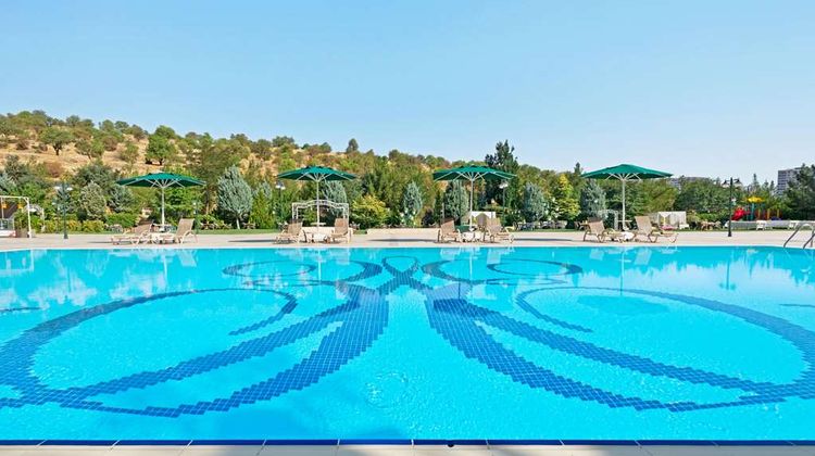 Ramada Plaza by Wyndham Mardin Pool