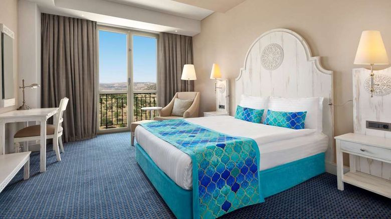 <b>Ramada Plaza by Wyndham Mardin Room</b>. Images powered by <a href="https://iceportal.shijigroup.com/" title="IcePortal" target="_blank">IcePortal</a>.