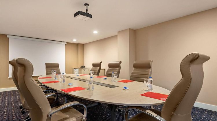 Ramada Plaza by Wyndham Mardin Meeting