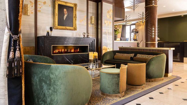 Hotel Lord Byron Lobby