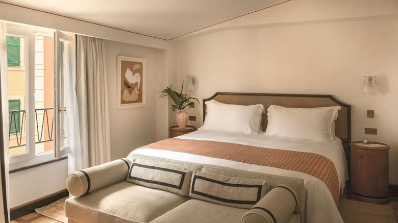 <b>Splendido Mare, A Belmond Hotel Room</b>. Images powered by <a href="https://iceportal.shijigroup.com/" title="IcePortal" target="_blank">IcePortal</a>.