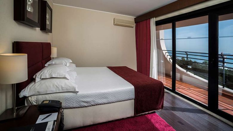 <b>Vila Gale Cascais Suite</b>. Images powered by <a href="https://iceportal.shijigroup.com/" title="IcePortal" target="_blank">IcePortal</a>.