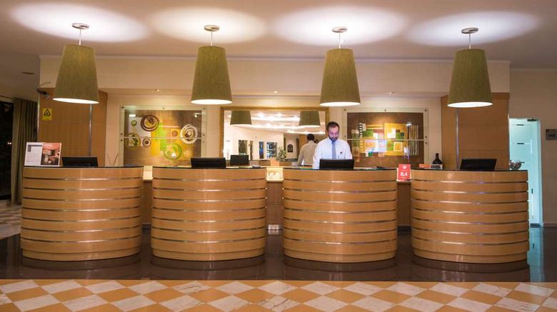 <b>Vila Gale Marina Lobby</b>. Images powered by <a href="https://iceportal.shijigroup.com/" title="IcePortal" target="_blank">IcePortal</a>.