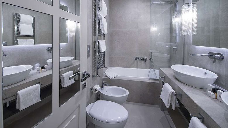 <b>Terrace Pantheon Relais Room</b>. Images powered by <a href="https://iceportal.shijigroup.com/" title="IcePortal" target="_blank">IcePortal</a>.