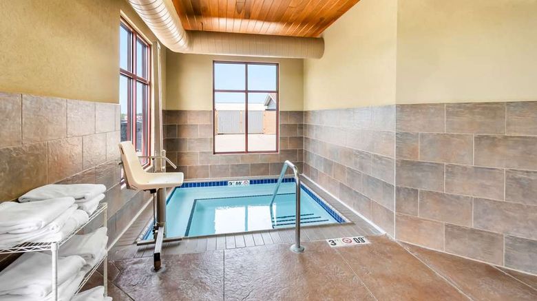 <b>Comfort Inn & Suites Mountain Iron Pool</b>. Images powered by <a href="https://iceportal.shijigroup.com/" title="IcePortal" target="_blank">IcePortal</a>.