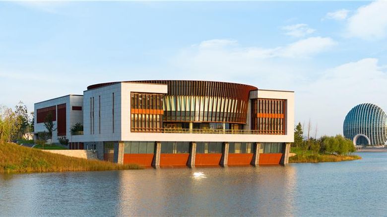 <b>Yanqi Hotel, managed By Kempinski Exterior</b>. Images powered by <a href="https://iceportal.shijigroup.com/" title="IcePortal" target="_blank">IcePortal</a>.