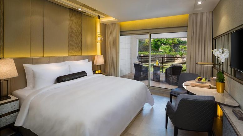 <b>Kempinski Summerland Hotel & Resort Room</b>. Images powered by <a href="https://iceportal.shijigroup.com/" title="IcePortal" target="_blank">IcePortal</a>.