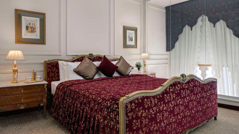 <b>Ciragan Palace Kempinski Suite</b>. Images powered by <a href=https://www.travelagewest.com/Hotels/Istanbul/