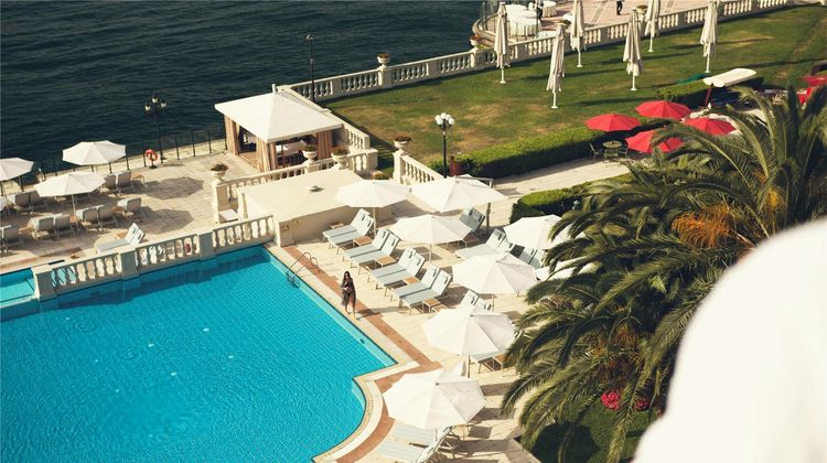 Ciragan Palace Kempinski Pool