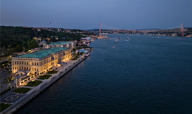 Ciragan Palace Kempinski Exterior