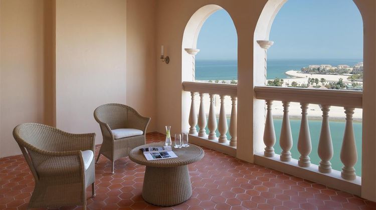 Marsa Malaz Kempinski, The Pearl - Doha Room