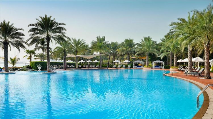 Kempinski Hotel Residences Palm Jumeirah Pool