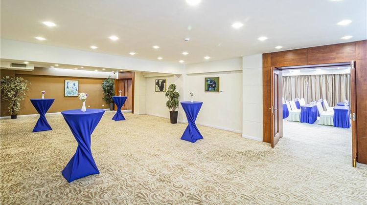 Kempinski Hotel Khan Palace Ballroom